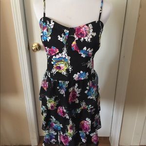 🆕NEW, black floral print dress size xxl